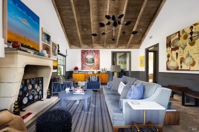 905 Charter Oak Ave, St. Helena, CA 94574