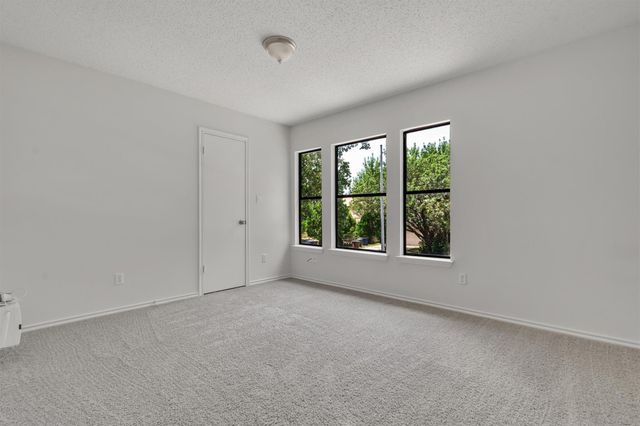 8007 Bramble Bush DR, Austin, TX 78747