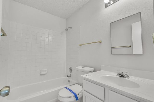 8007 Bramble Bush DR, Austin, TX 78747