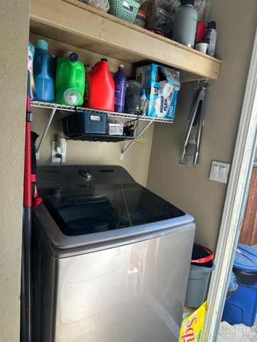 1111 Woodrow Avenue, Bakersfield, CA 93308