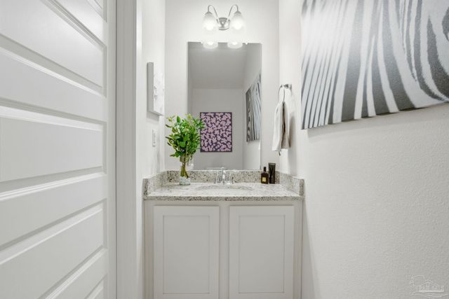 1558 Iroquois Ct, Pensacola, FL 32534