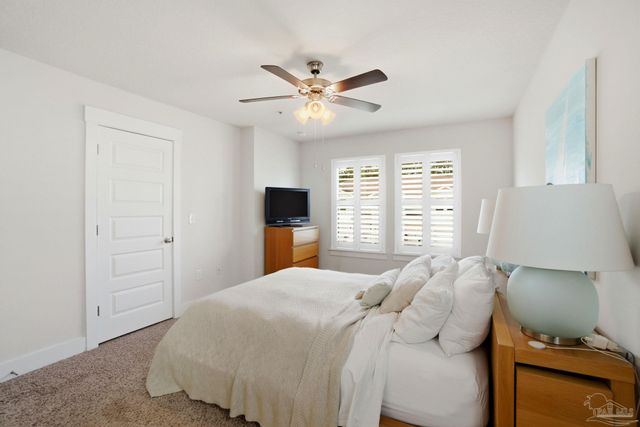 1558 Iroquois Ct, Pensacola, FL 32534