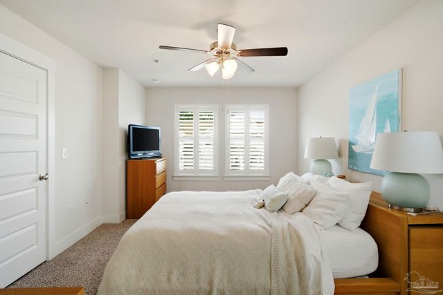 1558 Iroquois Ct, Pensacola, FL 32534