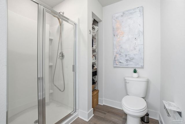 1558 Iroquois Ct, Pensacola, FL 32534