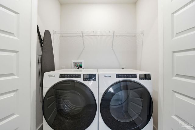 1558 Iroquois Ct, Pensacola, FL 32534