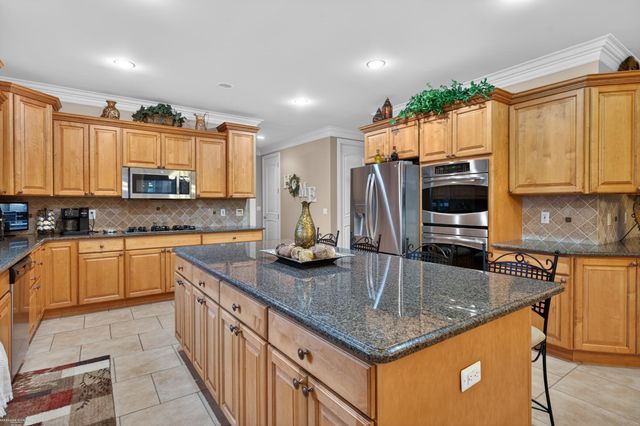 62734 Morningside Drive, Washington Twp, MI 48094