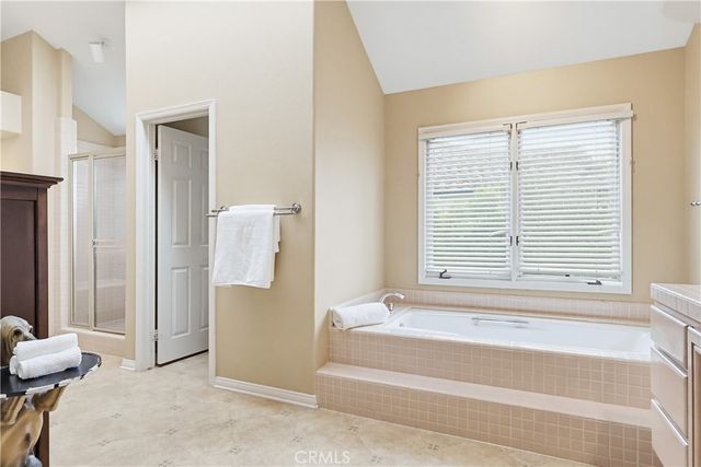 23194 Park Blanco, Calabasas, CA 91302
