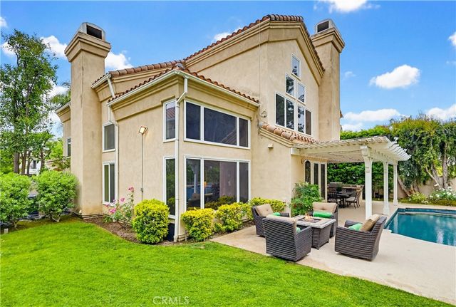 23194 Park Blanco, Calabasas, CA 91302