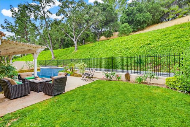23194 Park Blanco, Calabasas, CA 91302