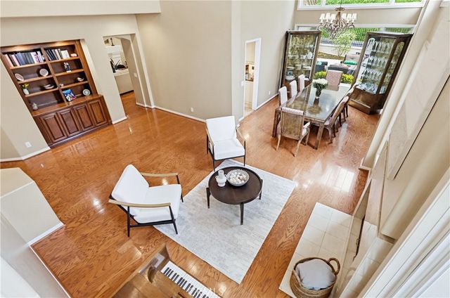 23194 Park Blanco, Calabasas, CA 91302