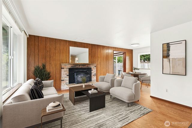 4010 227th Place SW, Mountlake Terrace, WA 98043