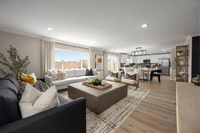 5168 E Florence Avenue, Fresno, CA 93725