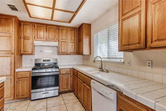 1832 Escondido Terrace, Henderson, NV 89074