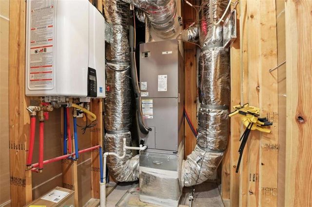 14 Living Waters Way, Clayton, GA 30525