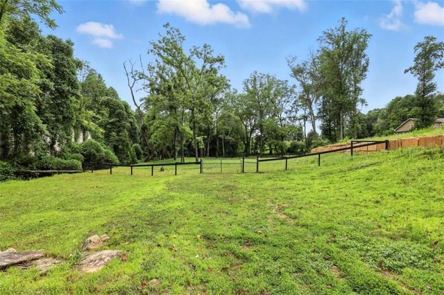 14 Living Waters Way, Clayton, GA 30525