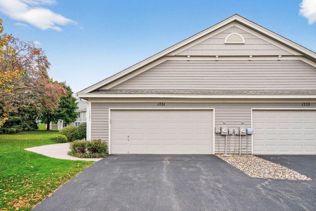 1731 Donegal Drive, Woodbury, MN 55125