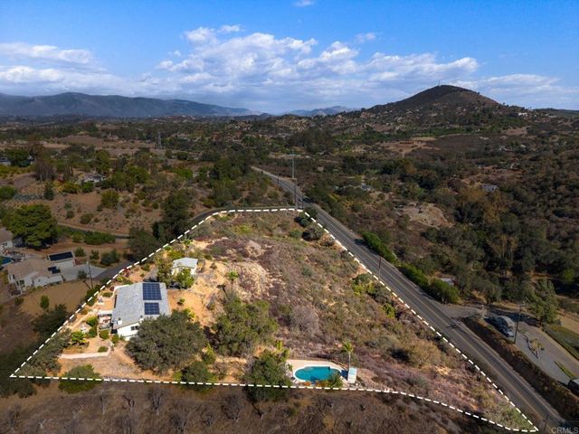 30126 Castlecrest Drive, Valley Center, CA 92082