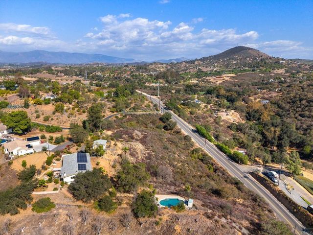 30126 Castlecrest Drive, Valley Center, CA 92082