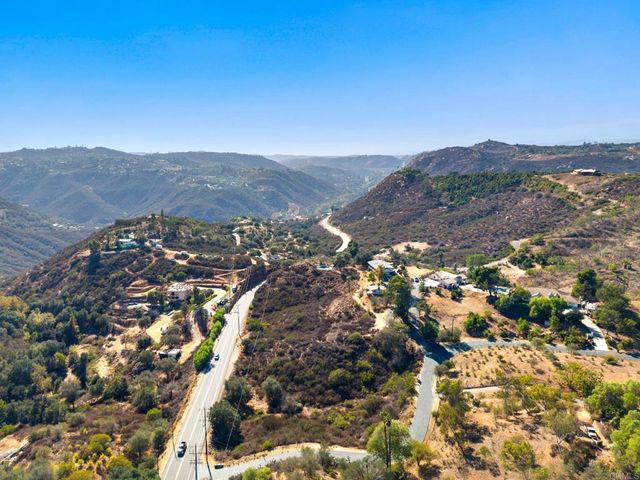 30126 Castlecrest Drive, Valley Center, CA 92082