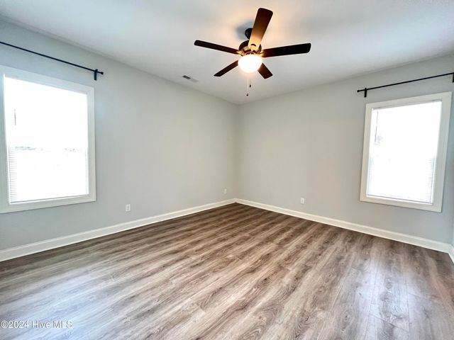 5582 Sycamore Street, Wilmington, NC 28403