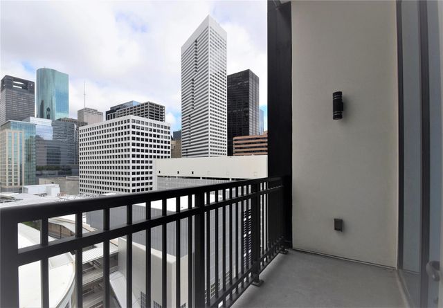 1211 Caroline Street 1106, Houston, TX 77002