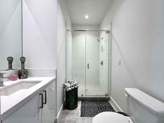 1211 Caroline Street 1106, Houston, TX 77002
