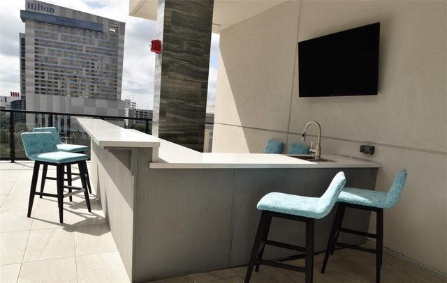 1211 Caroline Street 1106, Houston, TX 77002