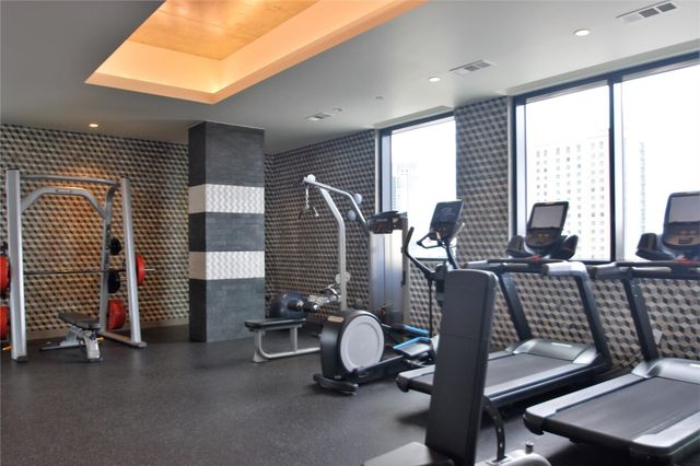 1211 Caroline Street 1106, Houston, TX 77002