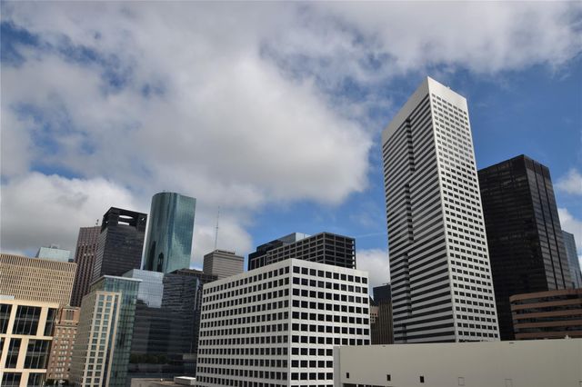 1211 Caroline Street 1106, Houston, TX 77002