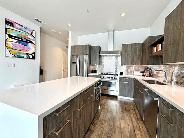 1211 Caroline Street 1106, Houston, TX 77002