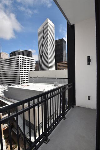 1211 Caroline Street 1106, Houston, TX 77002