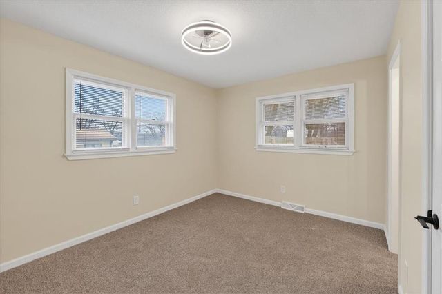 13505 E Kentucky Road, Independence, MO 64050
