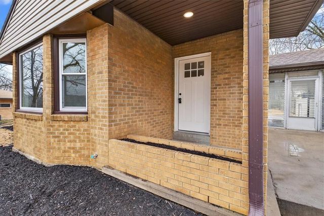 13505 E Kentucky Road, Independence, MO 64050