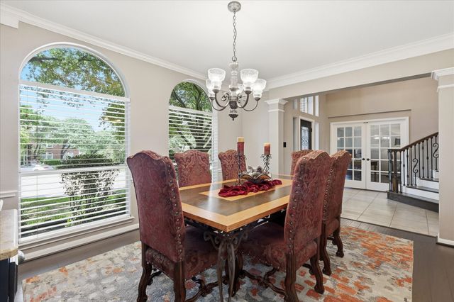 805 Highland Lakes Court, Keller, TX 76248