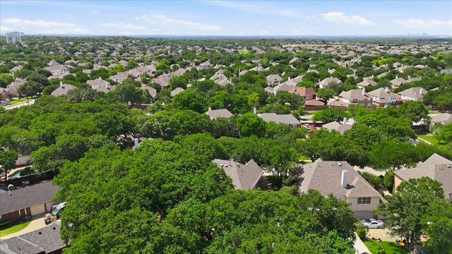 805 Highland Lakes Court, Keller, TX 76248
