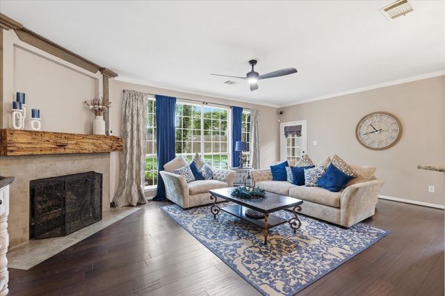 805 Highland Lakes Court, Keller, TX 76248