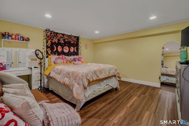 185 Lydale Place, Meriden, CT 06450