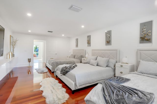 16343 SIMS Road, Delray Beach, FL 33484