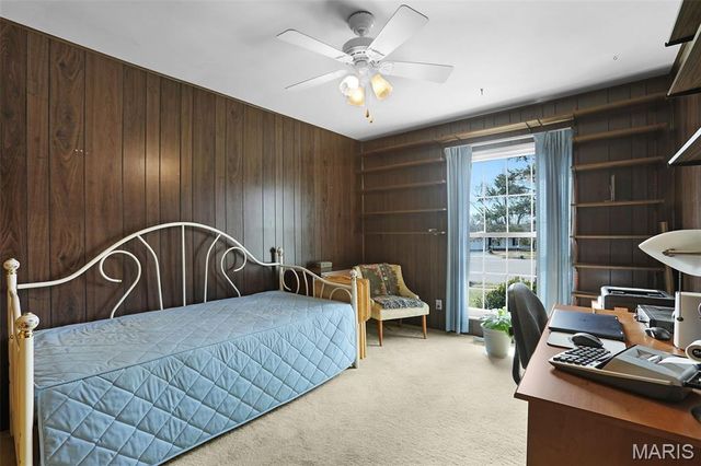 12363 Merrick Drive, St Louis, MO 63146