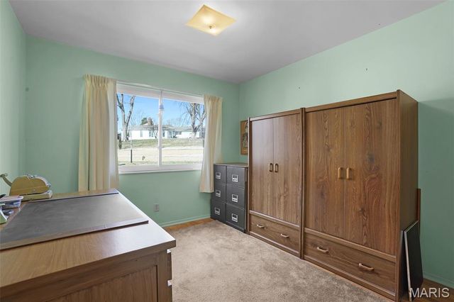 12363 Merrick Drive, St Louis, MO 63146