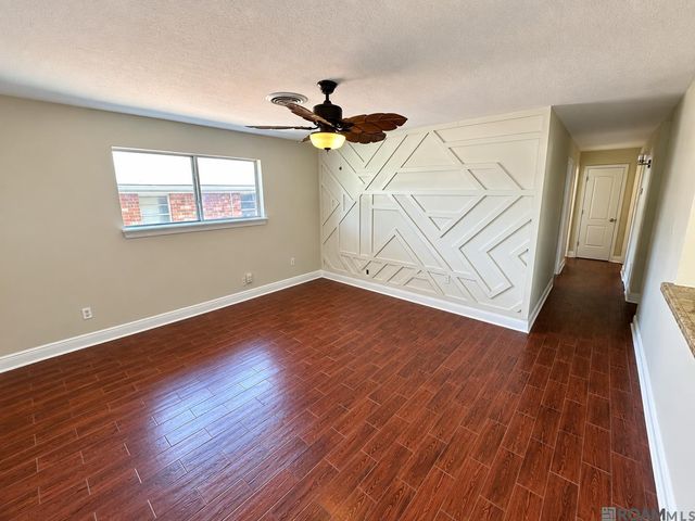 933 Trudeau Drive, Metairie, LA 70003