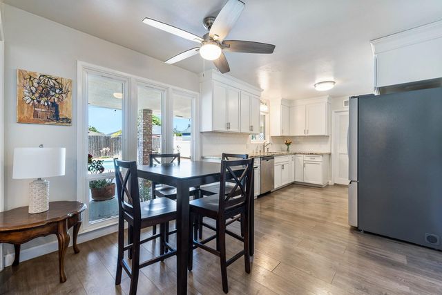 872 E Spruce Avenue, Fresno, CA 93720