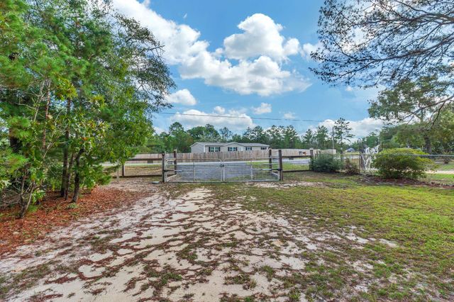 416 Woodlands Boulevard, Defuniak Springs, FL 32433