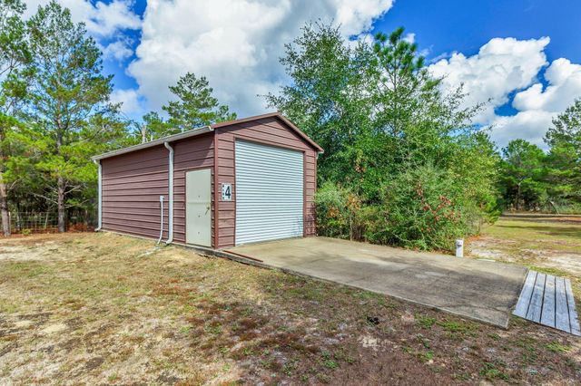 416 Woodlands Boulevard, Defuniak Springs, FL 32433
