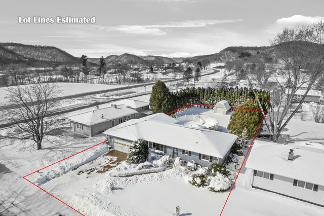 244 Edgeview Drive, Rollingstone, MN 55969