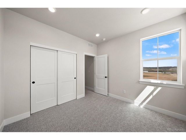 8741 Whiteclover St, Littleton, CO 80125