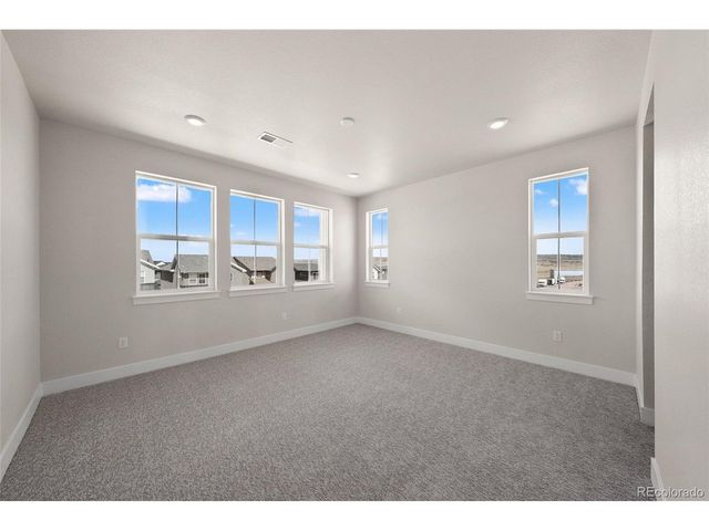 8741 Whiteclover St, Littleton, CO 80125