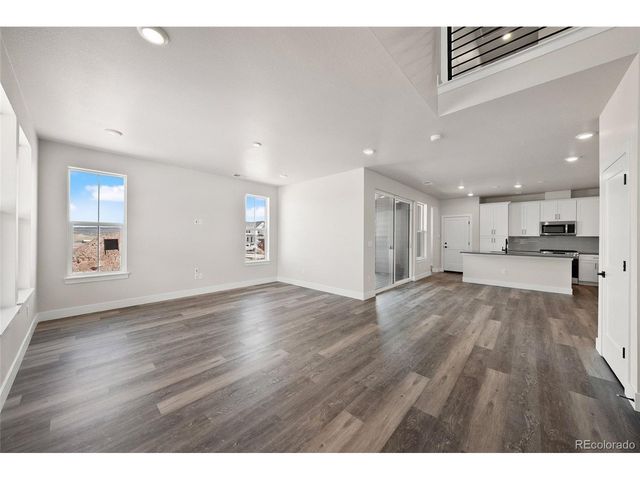 8741 Whiteclover St, Littleton, CO 80125