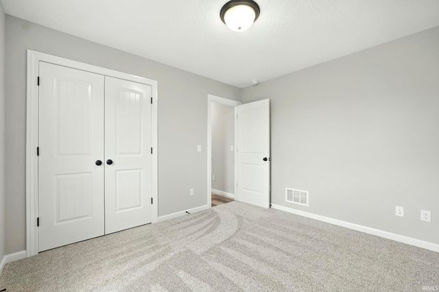 17155 Carrollton Court, Huntertown, IN 46748