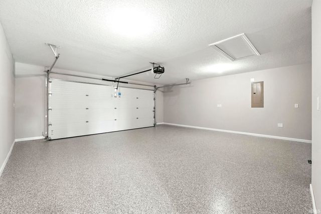 17155 Carrollton Court, Huntertown, IN 46748